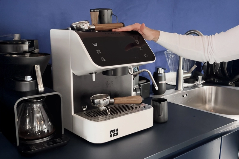 Kaffeevollautomat vs. Siebträger: Welches System passt besser?